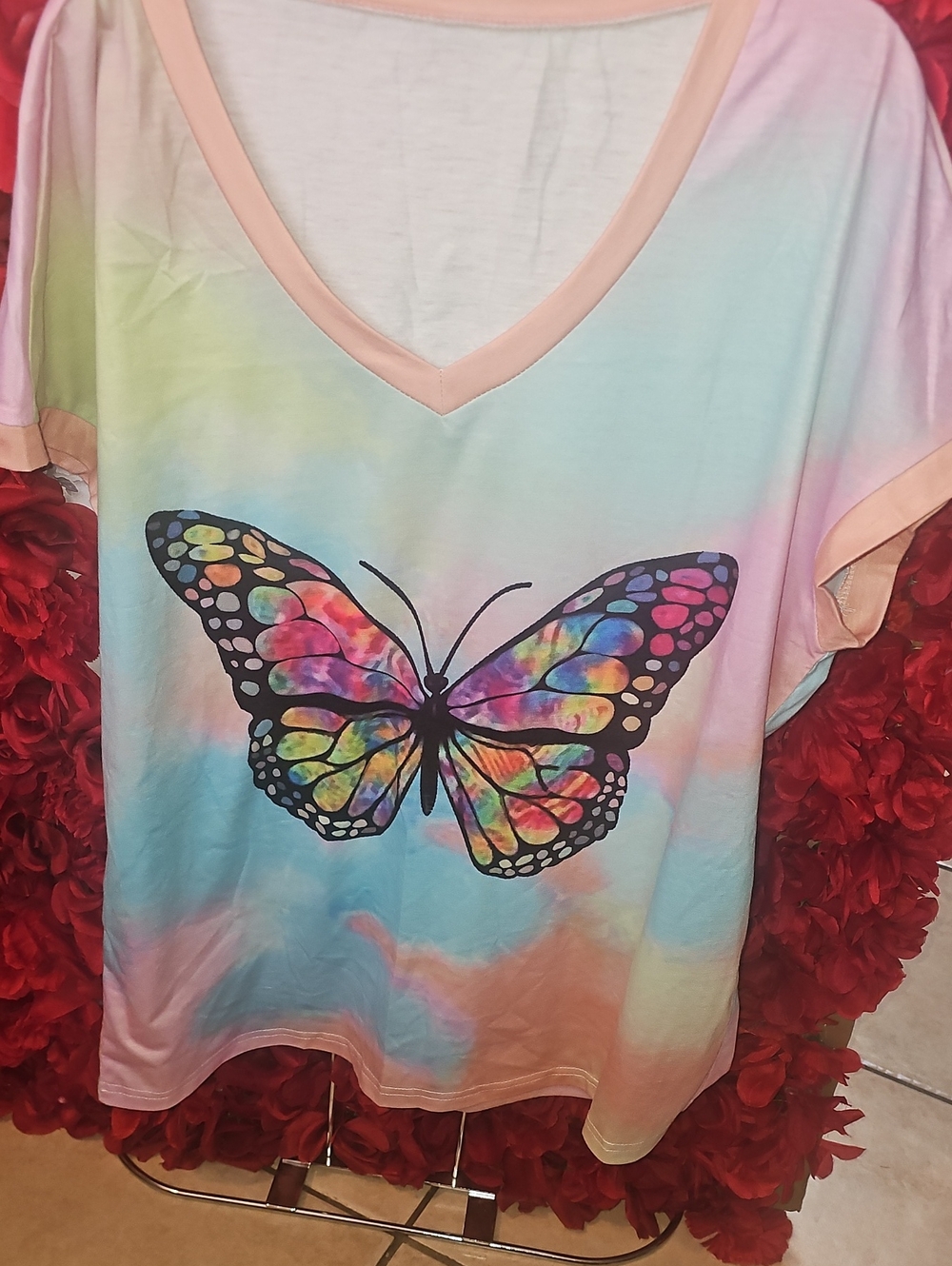 Butterfly Tie-Dye V-Neck Women's Top - Pastel Multicolor Tshirt Size XXL